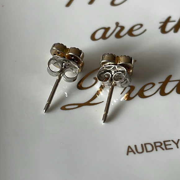 Vintage - Silver Toned 6.7mm CZ Pave Clover Earrings - Picture 5 of 9